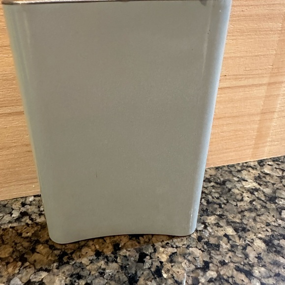 Brand new holiday flask - Picture 3 of 4